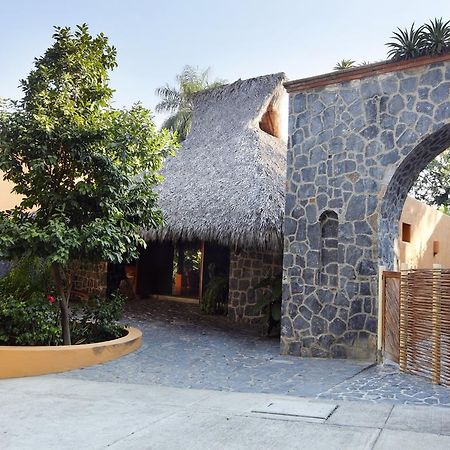 Hotel Casa Don Francisco Ixtapa  Zewnętrze zdjęcie