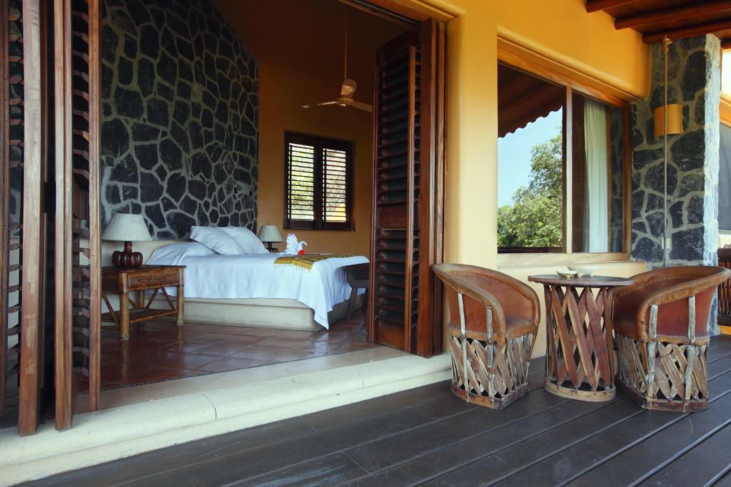 Hotel Casa Don Francisco Ixtapa  Zewnętrze zdjęcie