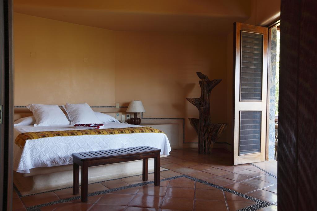 Hotel Casa Don Francisco Ixtapa  Zewnętrze zdjęcie