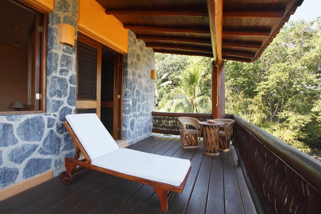 Hotel Casa Don Francisco Ixtapa  Zewnętrze zdjęcie