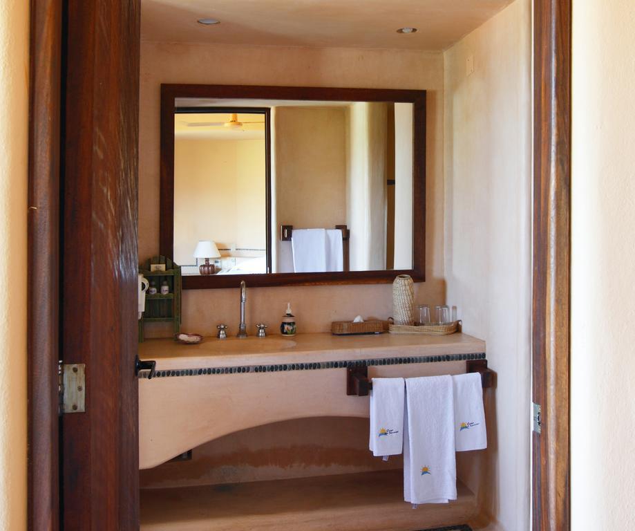 Hotel Casa Don Francisco Ixtapa  Pokój zdjęcie