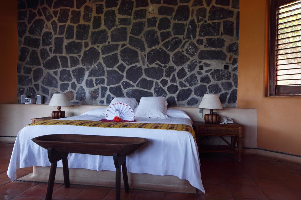 Hotel Casa Don Francisco Ixtapa  Zewnętrze zdjęcie